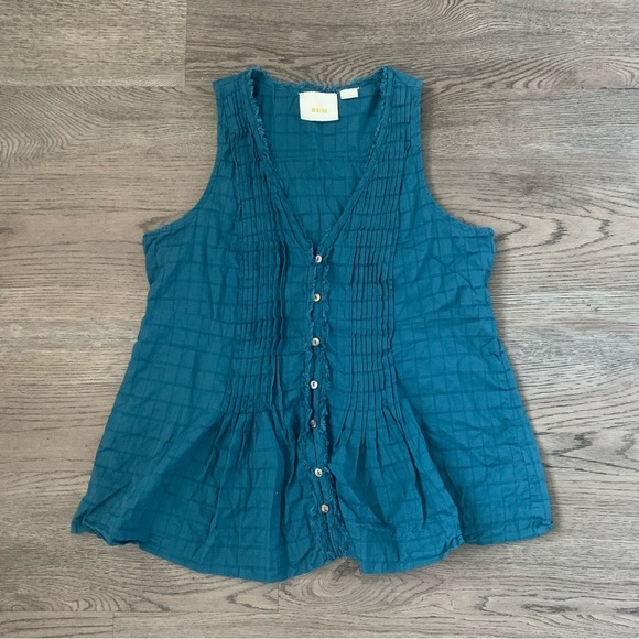 Anthropologie Maeve Saona Swing Button Down
Sleeveless Top - Size S - Blue - EUC - Picture 2 of 9